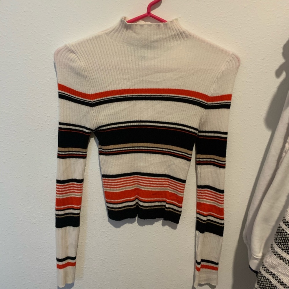 Forever 21 Long sleeve crop top